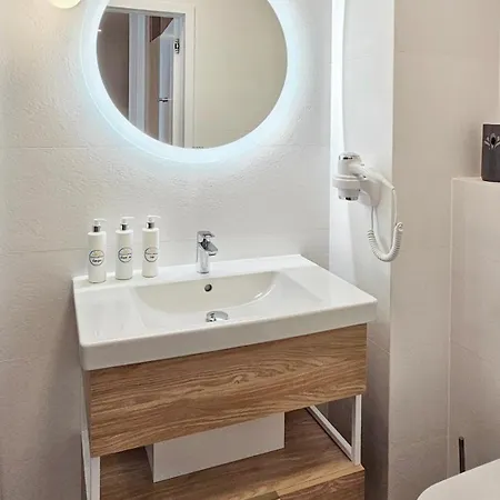 Апартаменты Holidayhomepl Bel Mare F402 Z Osobna Sypialnia I Balkonem Мендзыздрое